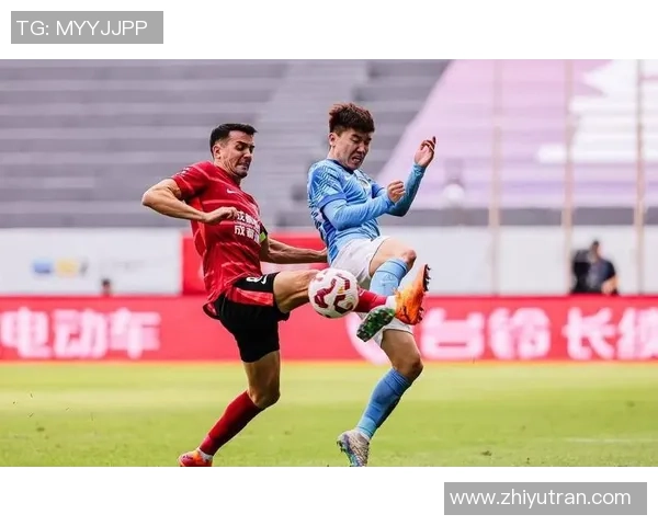 中超精彩对决曼联大胜里昂乌龙球引发全场热潮