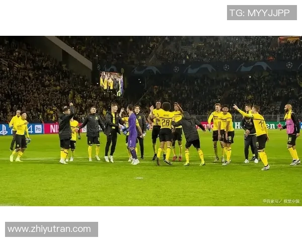 德甲焦点战:多特蒙德与巴萨激战成平局神扑瞬间引发全场热议