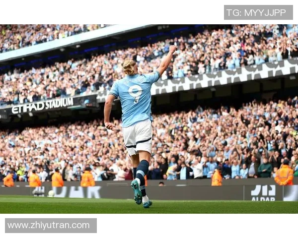 欧联杯曼城大胜那不勒斯逆转时刻点燃全场激情与转会传闻